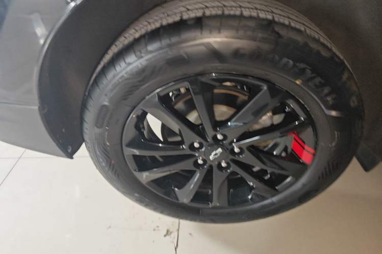Used Chevrolet Equinox 2019 Redline 550T Automatic All-Wheel-Drive RS Model China V Standard Right Rear Wheel Hub