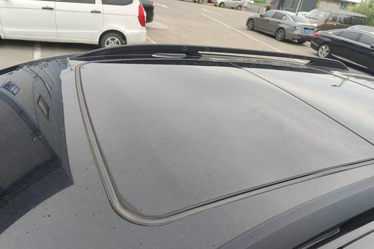 Used Chevrolet Equinox 2019 535T Automatic Chijie Edition China VI Roof
