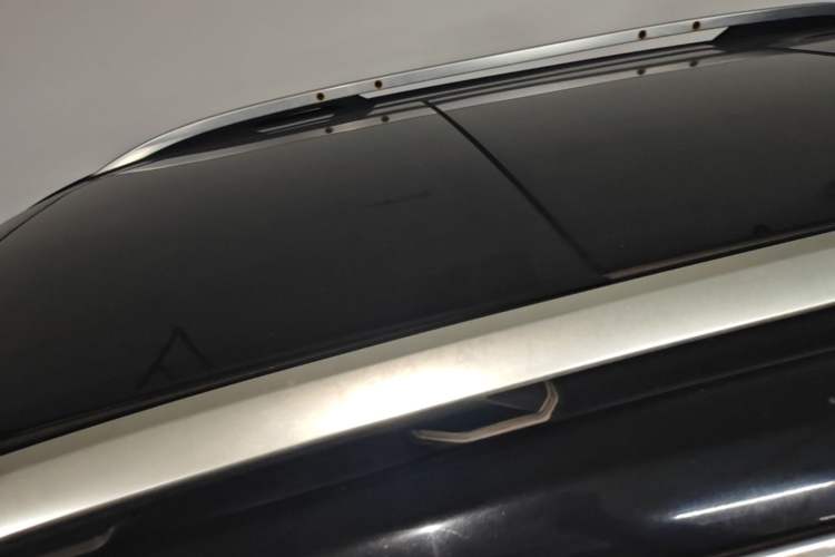 Used Chevrolet Equinox 2019 535T Automatic YuJie Edition China VI Roof