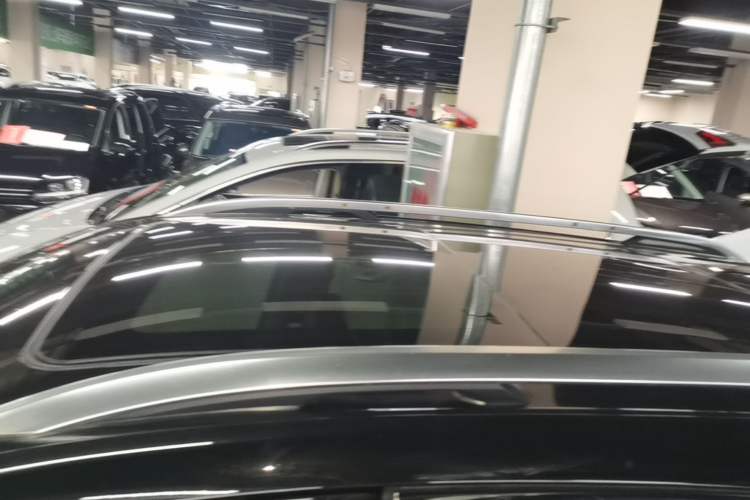 Used Chevrolet Equinox 2019 Redline 550T Automatic All-Wheel-Drive RS Model China V Standard Roof
