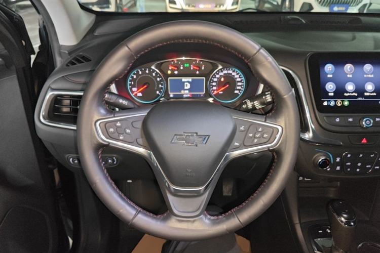 Used Chevrolet Equinox 2019 Redline 550T Automatic All-Wheel-Drive RS Model China V Standard Steering Wheel