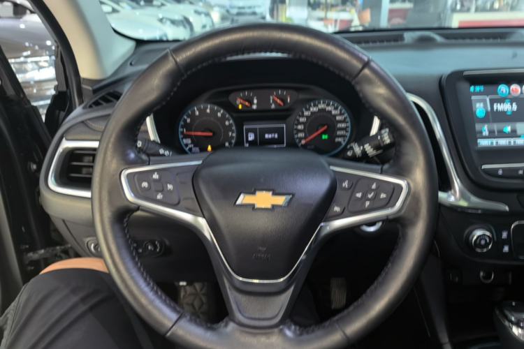 Used Chevrolet Equinox 2019 535T Automatic Chijie Edition China VI Steering Wheel