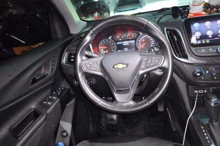 Used Chevrolet Equinox 2019 535T Automatic YuJie Edition China V Standard Steering Wheel