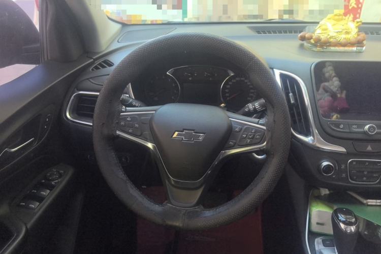 Used Chevrolet Equinox 2019 Redline 550T Automatic All-Wheel-Drive RS Model China V Standard Steering Wheel