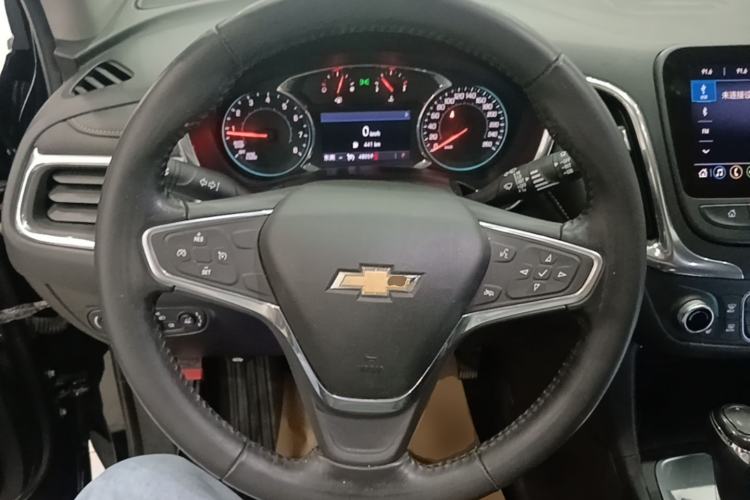 Used Chevrolet Equinox 2019 535T Automatic YuJie Edition China V Standard Steering Wheel