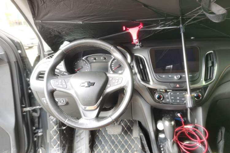 Used Chevrolet Equinox 2019 535T Automatic YuJie Edition China V Standard Steering Wheel