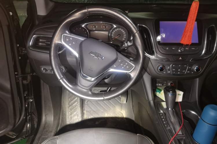 Used Chevrolet Equinox 2019 535T Automatic YuJie Edition China V Standard Steering Wheel