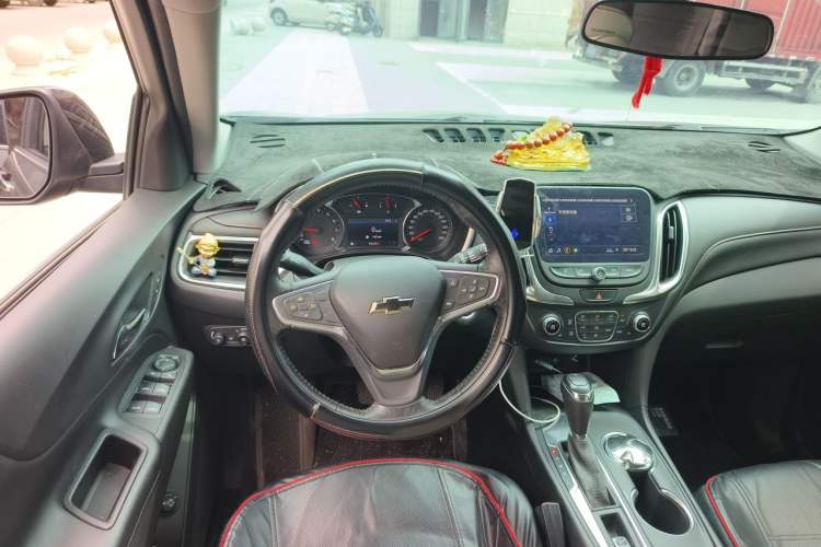 Used Chevrolet Equinox 2019 535T Automatic YuJie Edition China V Standard Steering Wheel