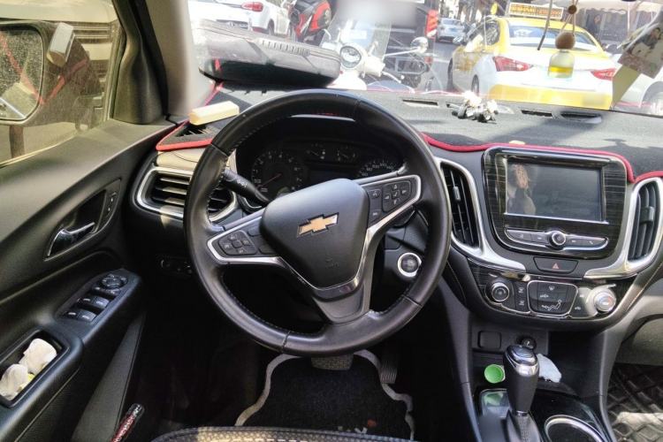 Used Chevrolet Equinox 2019 535T Automatic Chijie Edition China VI Steering Wheel