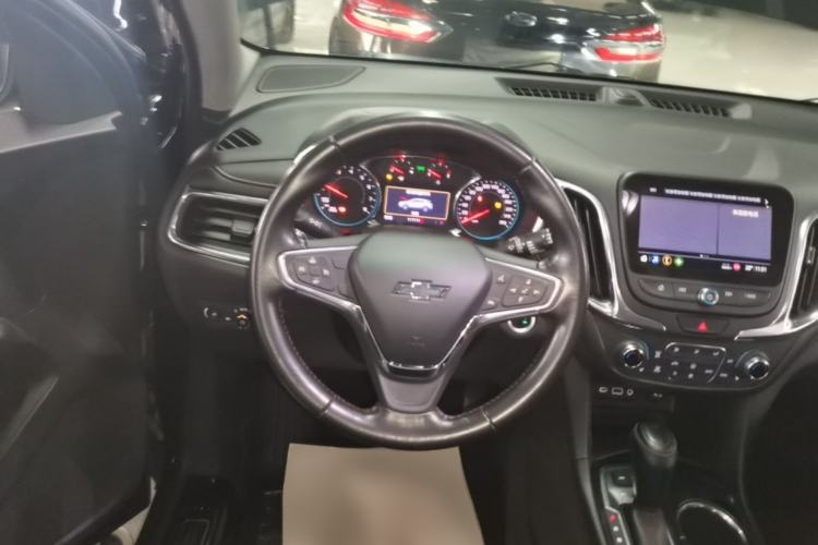 Used Chevrolet Equinox 2019 Redline 550T Automatic All-Wheel-Drive RS Model China V Standard Steering Wheel