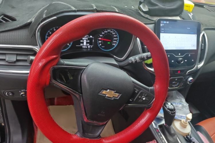Used Chevrolet Equinox 2019 535T Automatic Lingjie Edition China VI Standard Steering Wheel