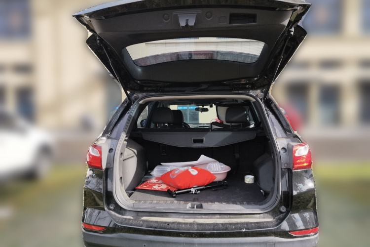 Used Chevrolet Equinox 2019 535T Automatic Chijie Edition China V Standard Trunk