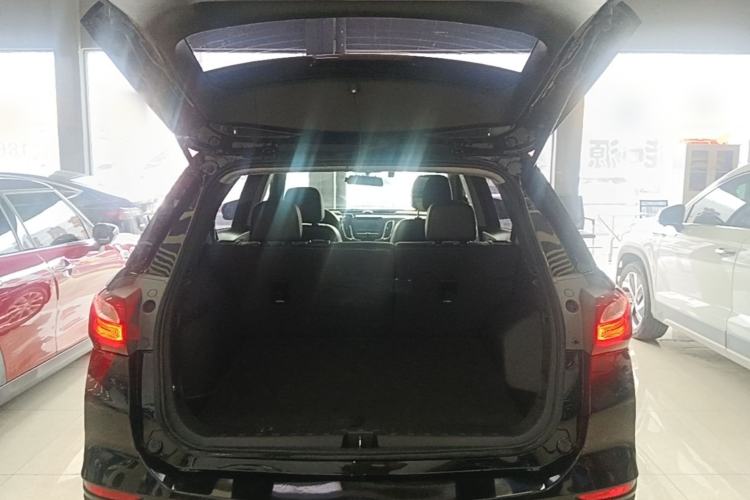 Used Chevrolet Equinox 2019 535T Automatic Chijie Edition China VI Trunk