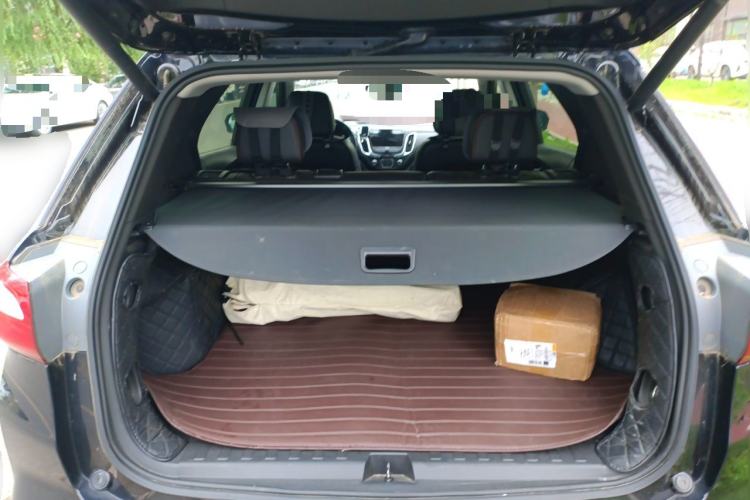 Used Chevrolet Equinox 2019 Redline 550T Automatic All-Wheel-Drive RS Model China VI Standard Trunk