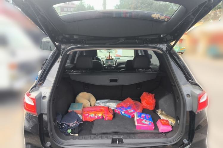 Used Chevrolet Equinox 2019 535T Automatic Chijie Edition China VI Trunk