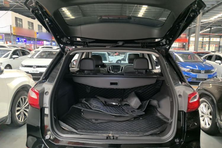 Used Chevrolet Equinox 2019 535T Automatic Chijie Edition China VI Trunk