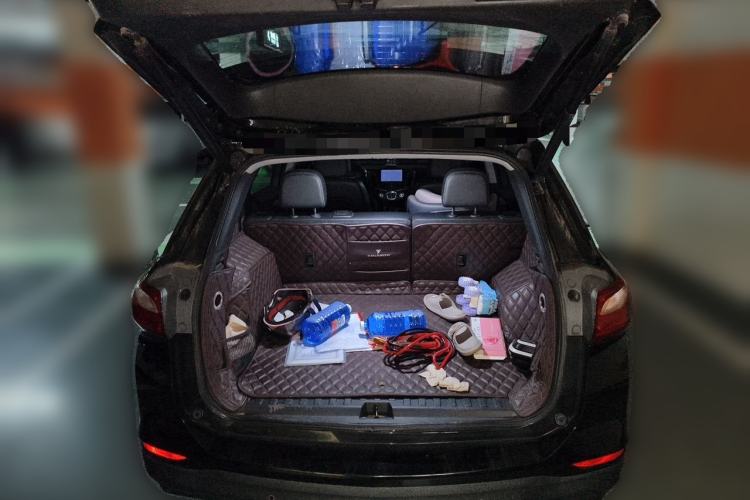 Used Chevrolet Equinox 2019 535T Automatic YuJie Edition China V Standard Trunk
