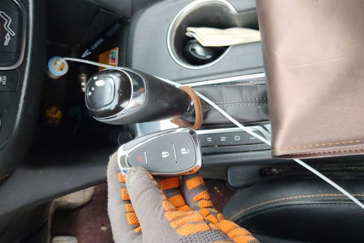 Used Chevrolet Equinox 2019 535T Automatic Chijie Edition China VI Vehicle Key