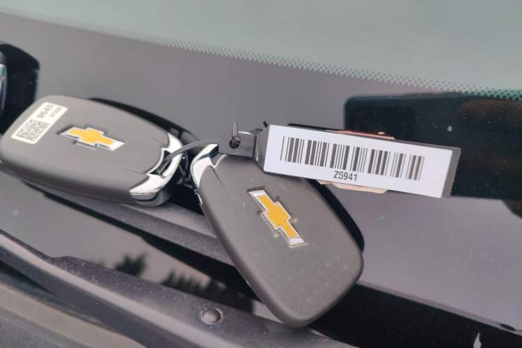 Used Chevrolet Equinox 2019 535T Automatic YuJie Edition China VI Vehicle Key