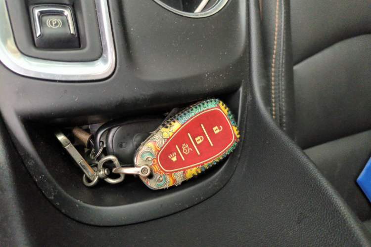 Used Chevrolet Equinox 2019 535T Automatic YuJie Edition China VI Vehicle Key