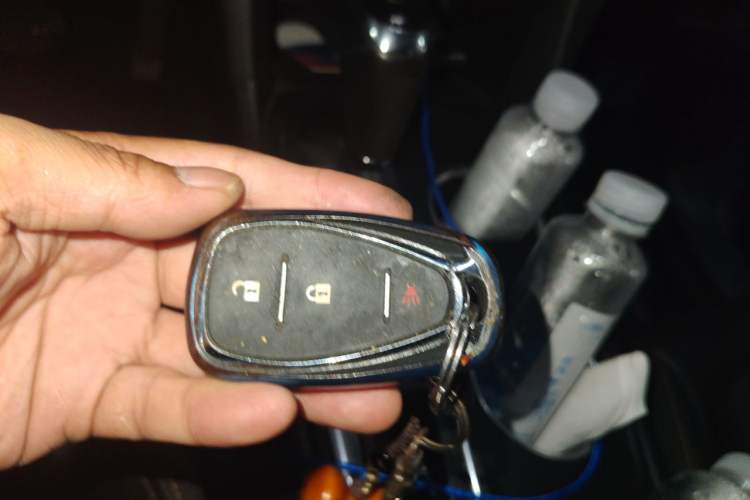Used Chevrolet Equinox 2019 535T Automatic Chijie Edition China VI Vehicle Key