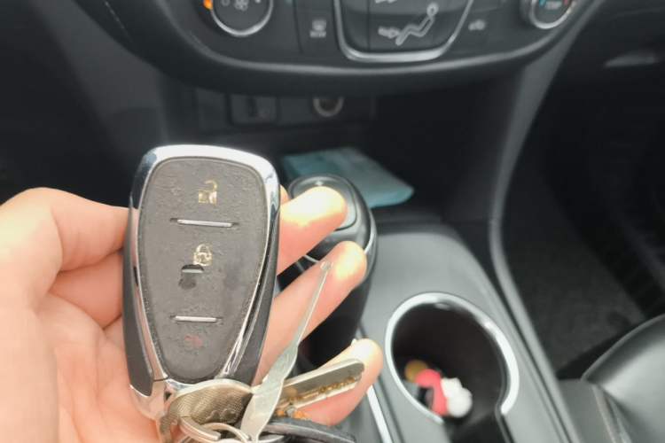 Used Chevrolet Equinox 2019 535T Automatic Chijie Edition China VI Vehicle Key