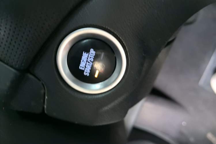 Used Chevrolet Equinox 2019 535T Automatic Chijie Edition China VI Vehicle Key