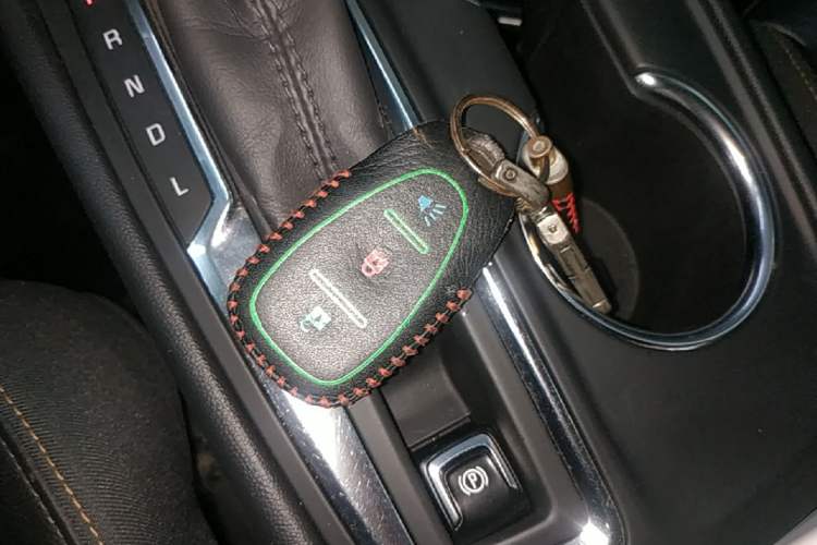 Used Chevrolet Equinox 2019 535T Automatic Chijie Edition China VI Vehicle Key