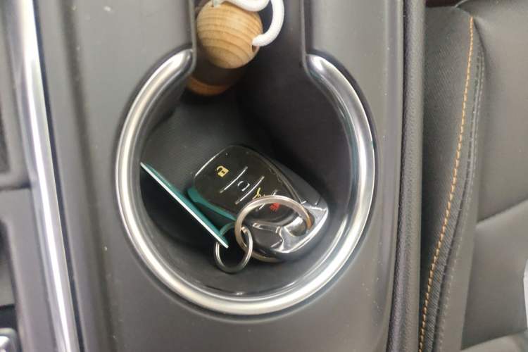 Used Chevrolet Equinox 2019 535T Automatic YuJie Edition China VI Vehicle Key