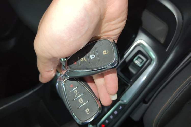 Used Chevrolet Equinox 2019 535T Automatic YuJie Edition China VI Vehicle Key