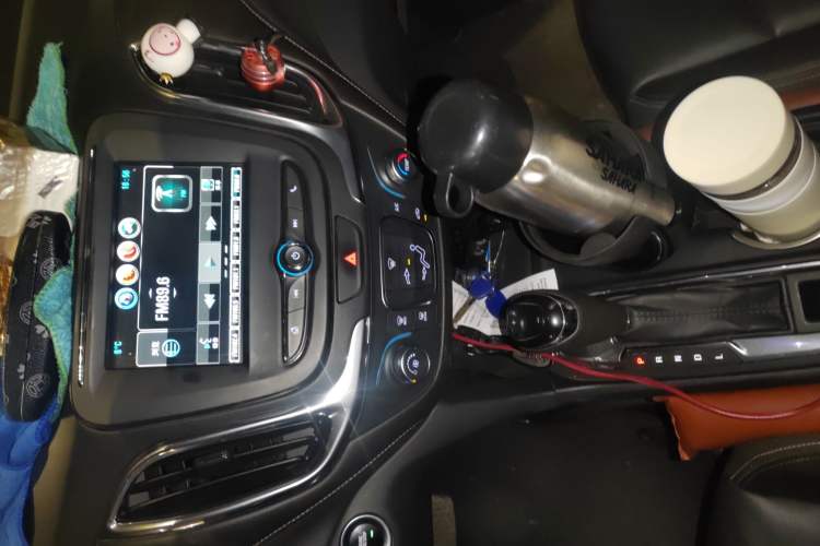 Used Chevrolet Equinox 2019 535T Automatic Chijie Edition China VI Audio And AC Panel