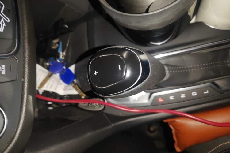 Used Chevrolet Equinox 2019 535T Automatic Chijie Edition China VI Gear Lever