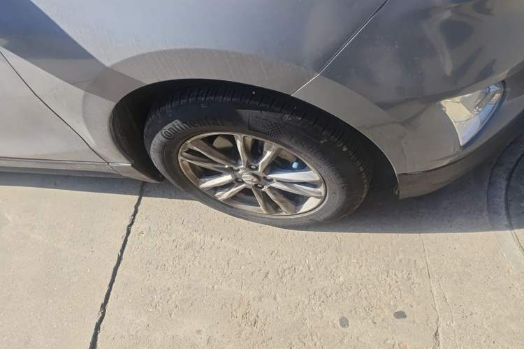 Used Chevrolet Equinox 2019 535T Automatic YuJie Edition China V Standard Right Front Wheel Hub