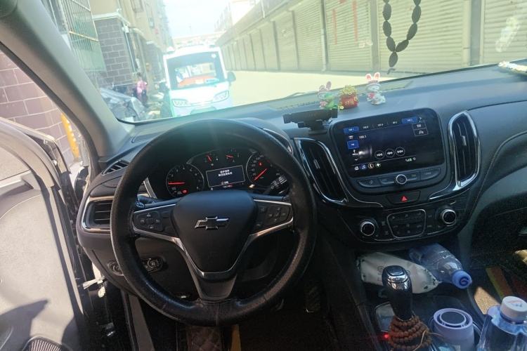 Used Chevrolet Equinox 2019 535T Automatic YuJie Edition China V Standard Steering Wheel