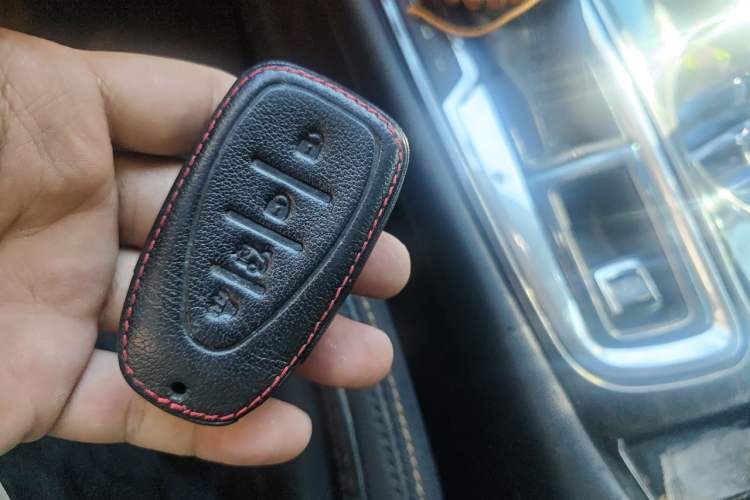 Used Chevrolet Equinox 2019 535T Automatic YuJie Edition China V Standard Vehicle Key