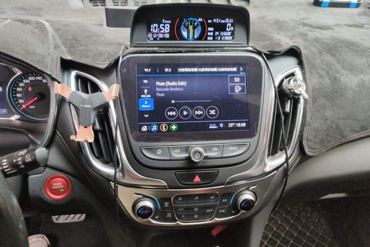 Used Chevrolet Equinox 2019 535T Automatic YuJie Edition China VI Audio And AC Panel