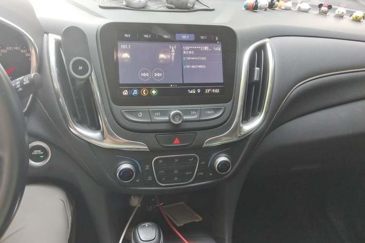 Used Chevrolet Equinox 2019 535T Automatic YuJie Edition China V Standard Audio And AC Panel