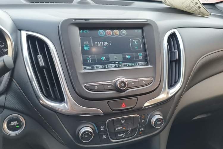 Used Chevrolet Equinox 2019 535T Automatic Chijie Edition China VI Audio And AC Panel
