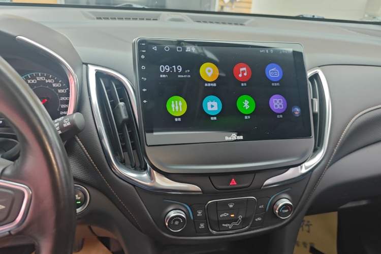 Used Chevrolet Equinox 2019 535T Automatic Chijie Edition China VI Audio And AC Panel