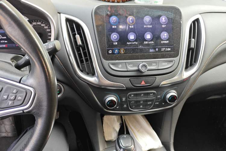 Used Chevrolet Equinox 2019 535T Automatic YuJie Edition China VI Audio And AC Panel