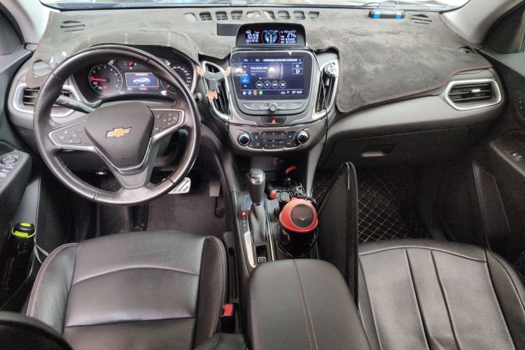 Used Chevrolet Equinox 2019 535T Automatic YuJie Edition China VI Center Console