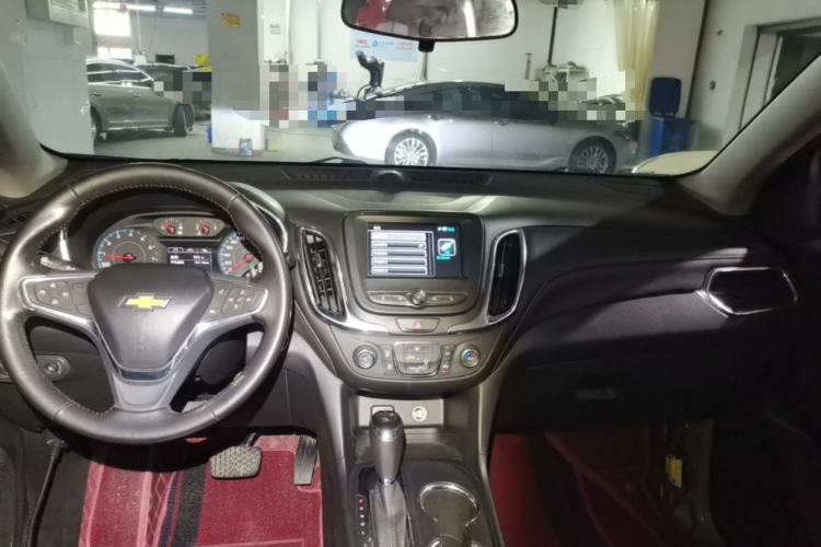 Used Chevrolet Equinox 2019 535T Automatic Chijie Edition China V Standard Center Console