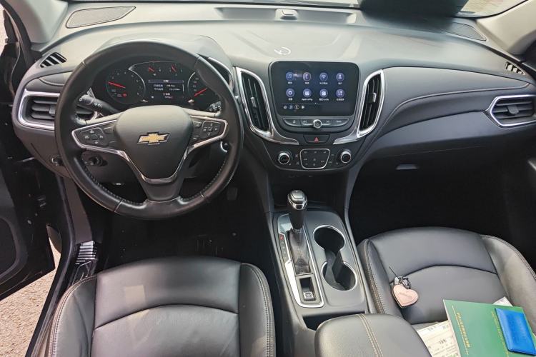 Used Chevrolet Equinox 2019 535T Automatic YuJie Edition China V Standard Center Console