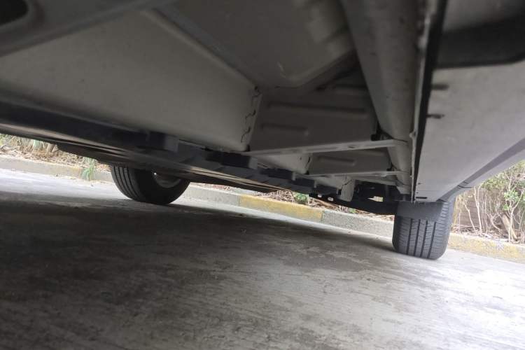 Used Chevrolet Equinox 2019 535T Automatic YuJie Edition China V Standard Chassis Front Left