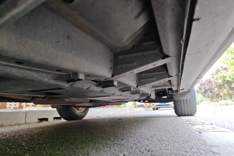 Used Chevrolet Equinox 2019 535T Automatic YuJie Edition China V Standard Chassis Front Left