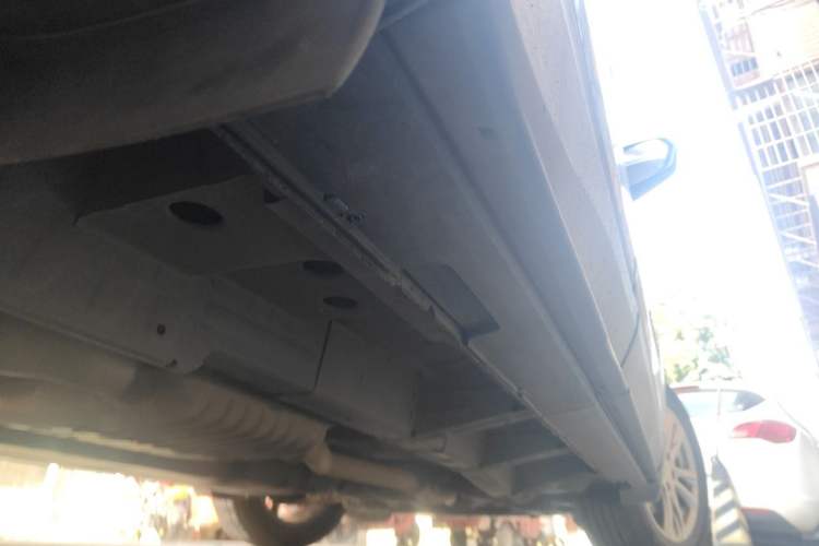 Used Chevrolet Equinox 2019 535T Automatic YuJie Edition China V Standard Chassis Rear Right