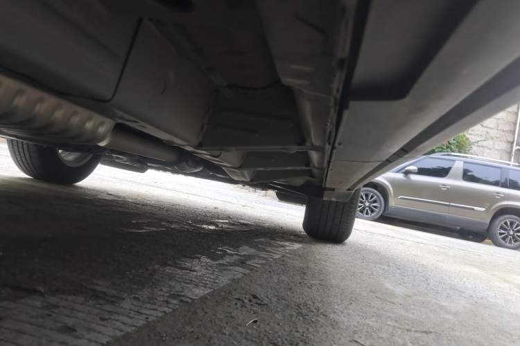 Used Chevrolet Equinox 2019 535T Automatic YuJie Edition China V Standard Chassis Rear Right