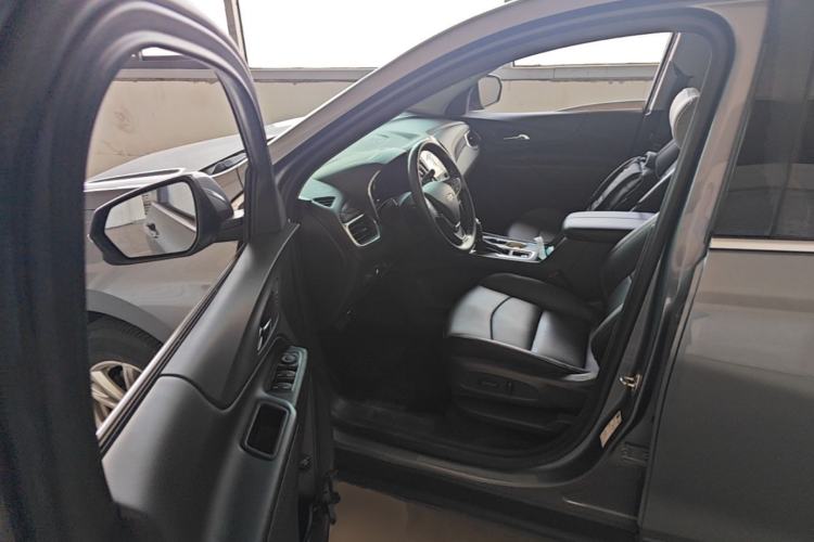 Used Chevrolet Equinox 2019 535T Automatic YuJie Edition China VI Driver Seat