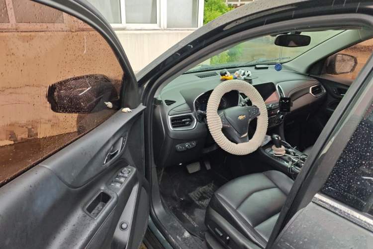 Used Chevrolet Equinox 2019 535T Automatic YuJie Edition China V Standard Driver Seat