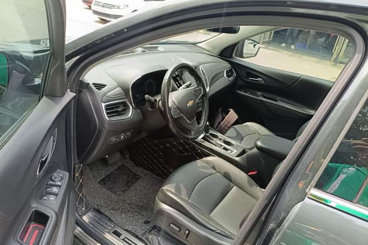 Used Chevrolet Equinox 2019 535T Automatic Chijie Edition China V Standard Driver Seat